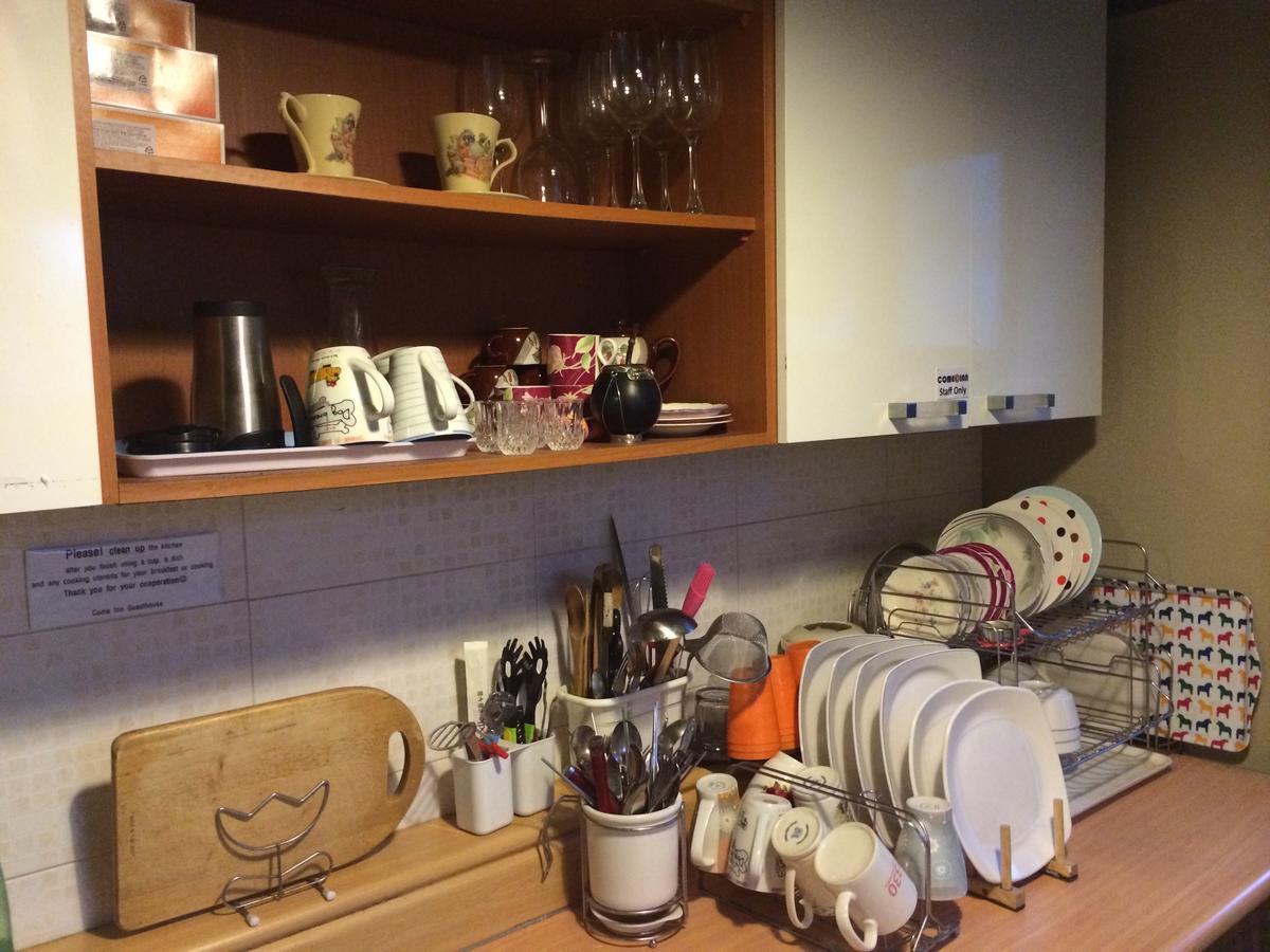 Comeinn Guesthouse Hongdae - Female Only Сеул Екстериор снимка